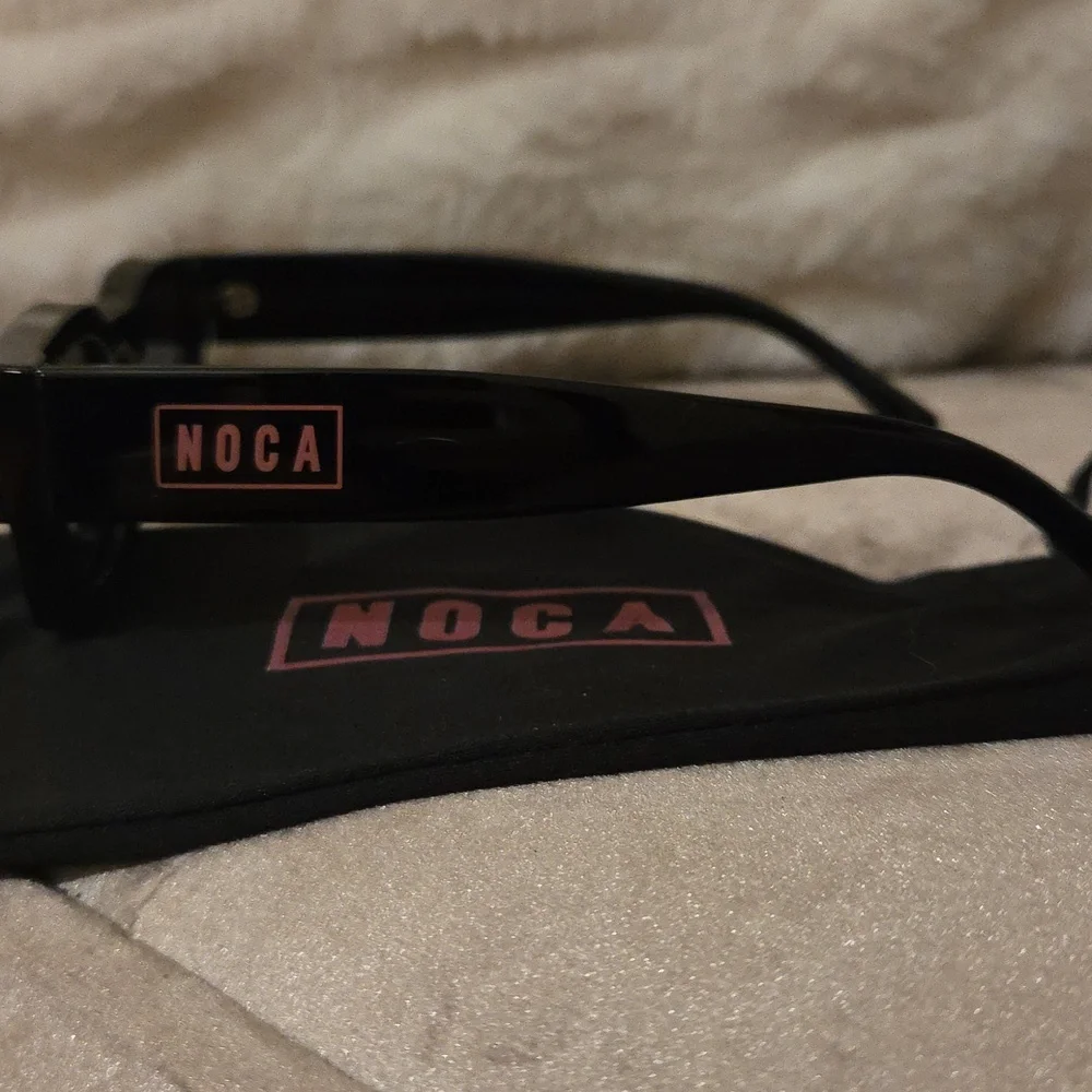 NOCA Black Sunglasses With Soft Bag